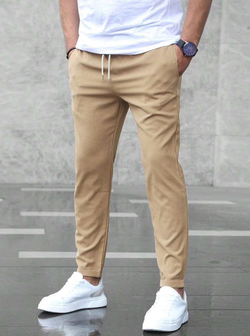 Oliver - Stylish Slim-Fit Trousers